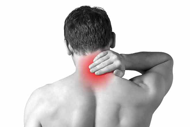 Douleur au cou et à la nuque en musculation - Espace Musculation