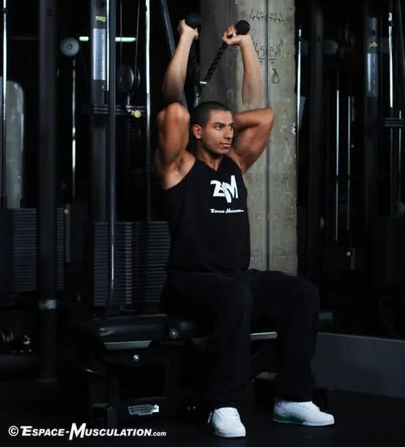 triceps-poulie-assis