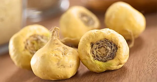 maca-superaliment-anti-oxydants-oligo-elements