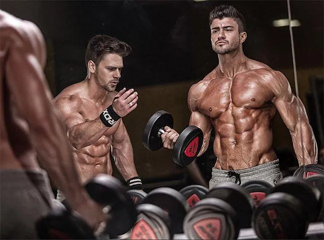 entrainement-musculation-bodybuilder